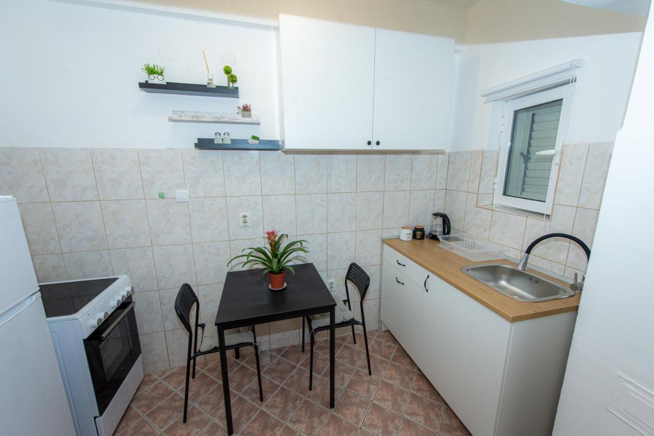 Studio Apartment Silva Котор Екстериор снимка
